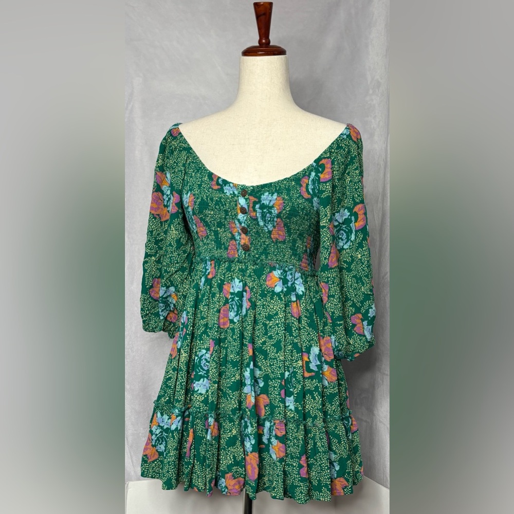 Free People Cezanne Smocked Mini Dress - Green Floral - Size Small - EUC